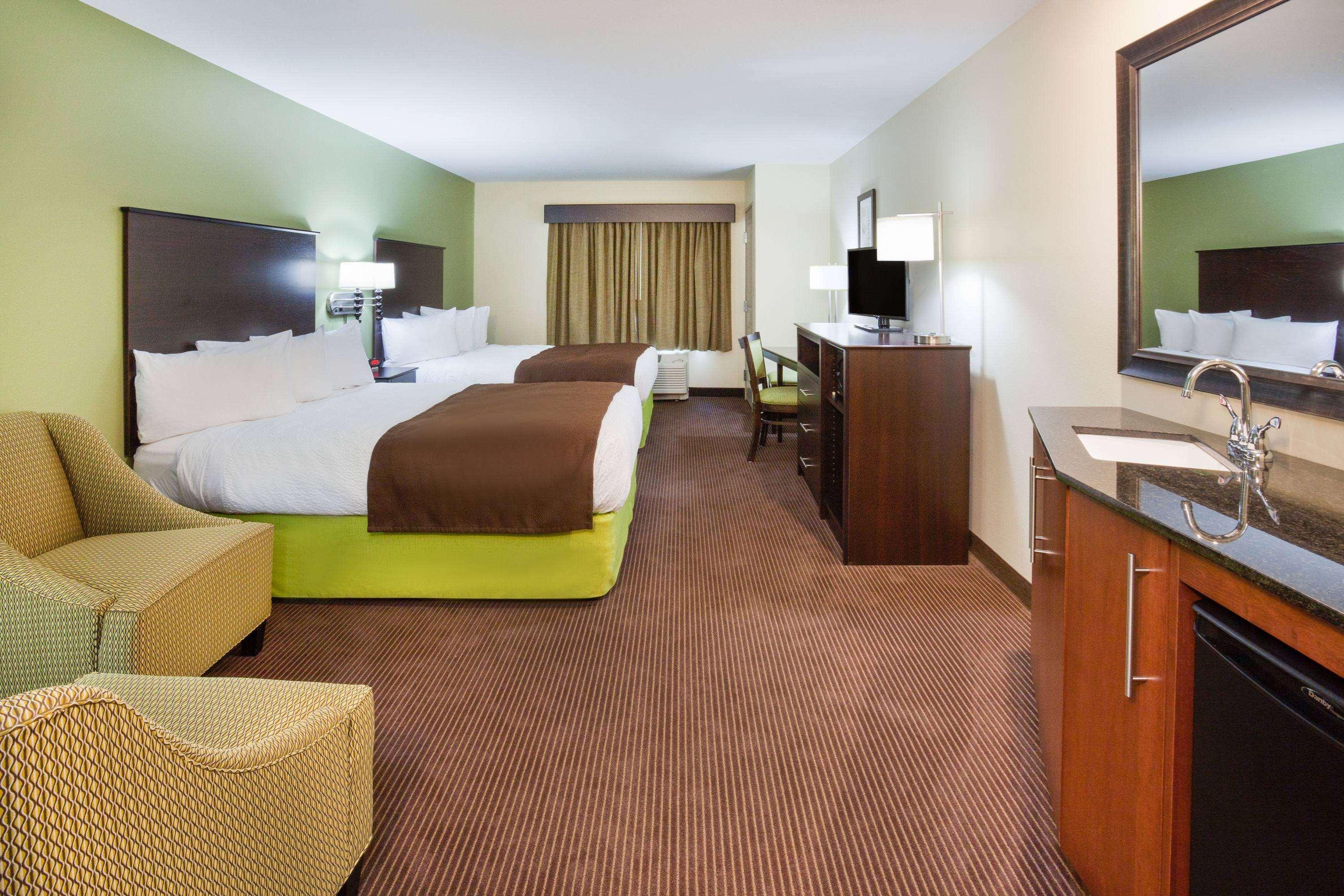Americinn By Wyndham Hartford Sd Exteriör bild